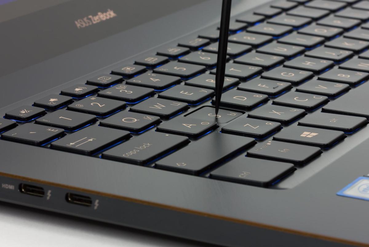 Ноутбук Asus UX580Gd