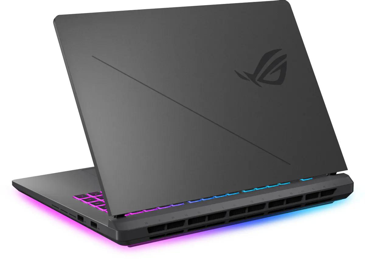 Ноутбук Asus ROG Strix G615LW