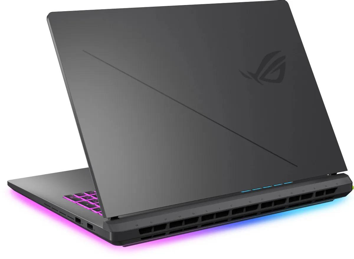 Ноутбук Asus ROG Strix G815LR