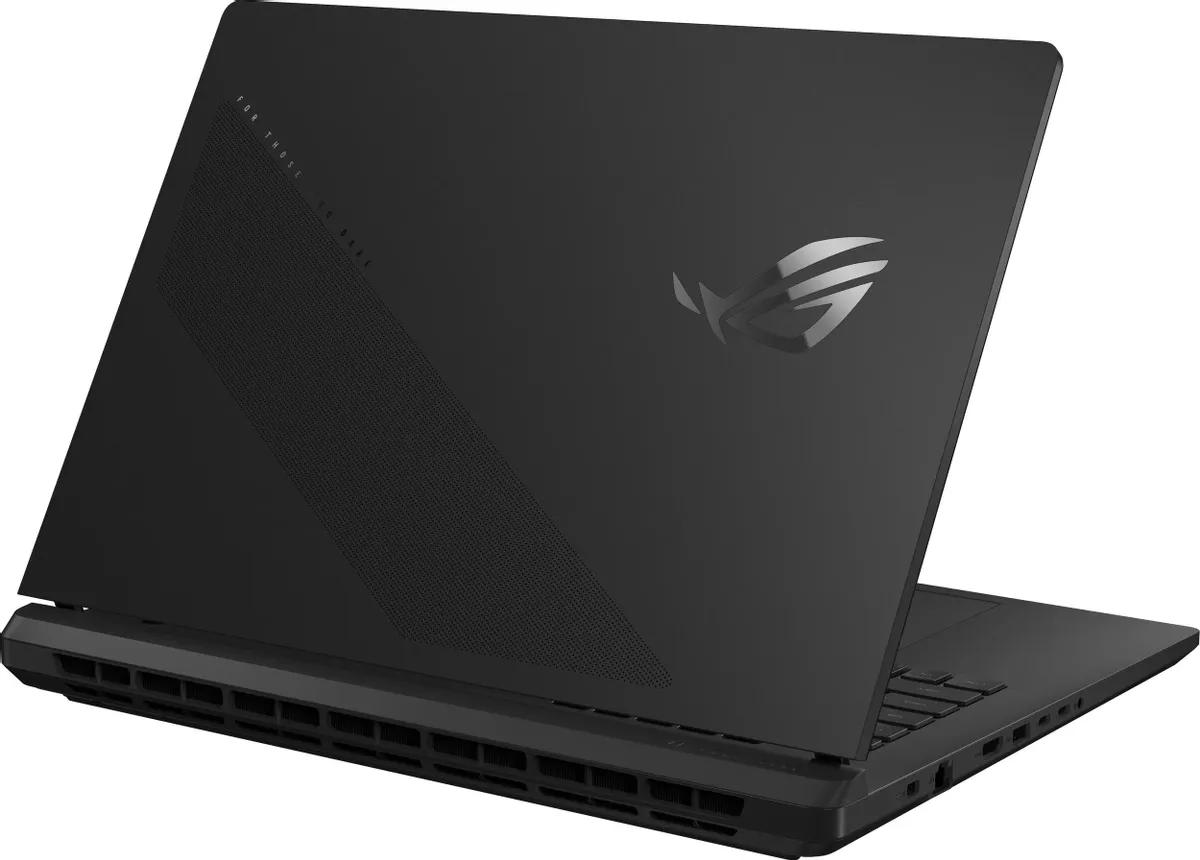 Ноутбук Asus ROG Strix G835LX
