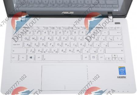 Ноутбук Asus X200La