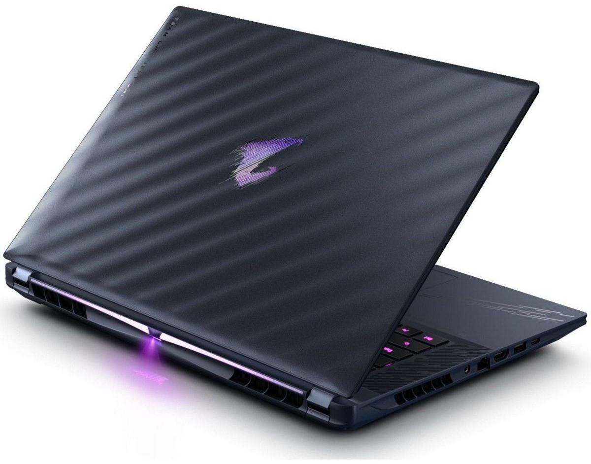 Ноутбук Gigabyte Aorus Master AM6H