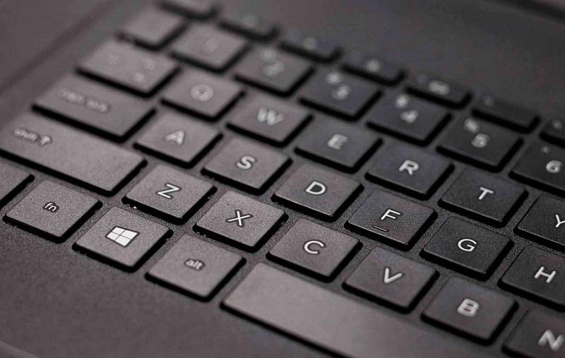 Ноутбук HP 17