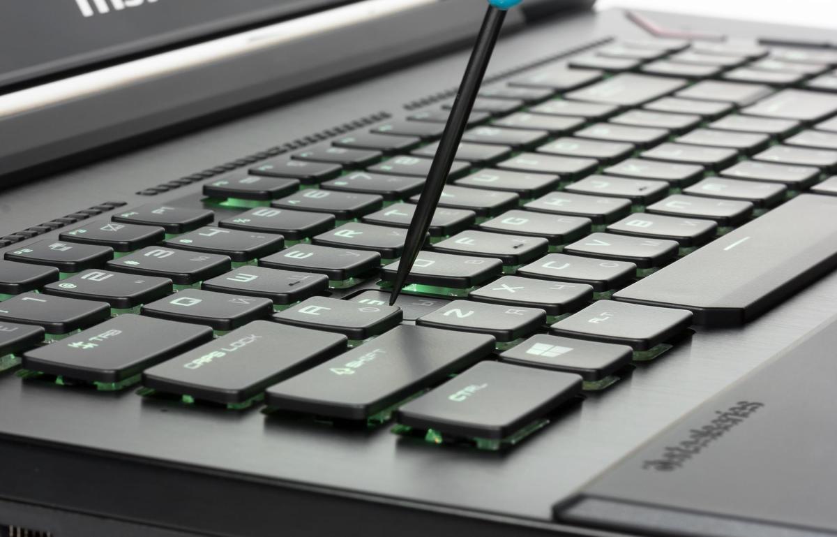 Ноутбук MSI GT75 8RG-281RU Titan