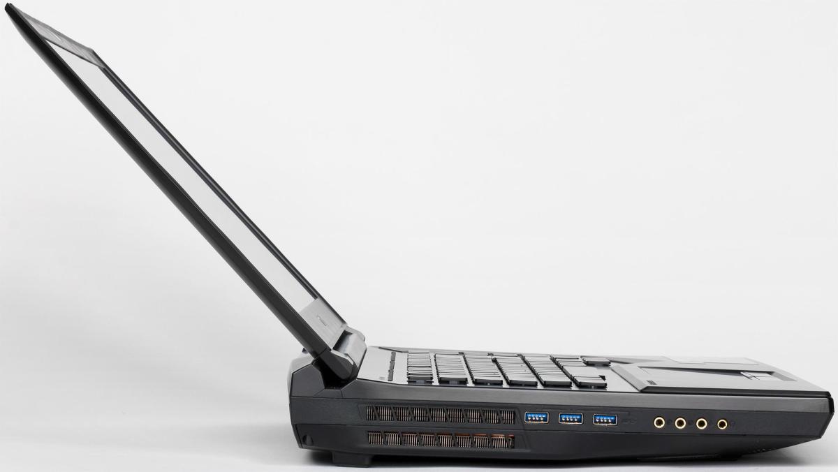 Ноутбук MSI GT75 8RG-281RU Titan